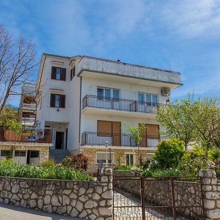 Apartman Nada دْغاماي المظهر الخارجي الصورة