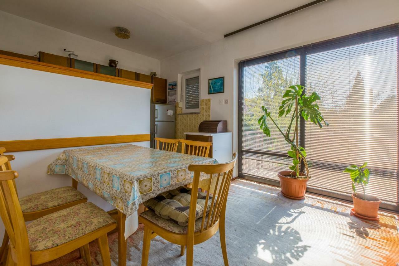 Apartman Nada دْغاماي المظهر الخارجي الصورة